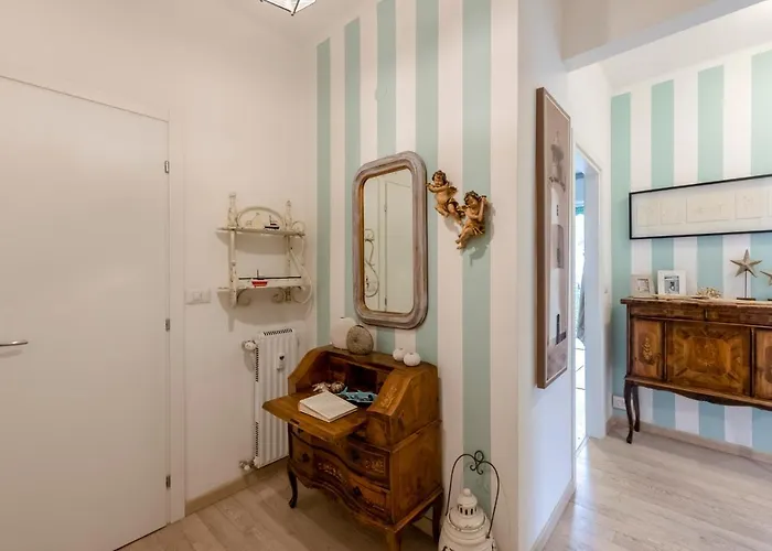 Joivy Stylish Flat With Balcony Near Castle * ראפאלו